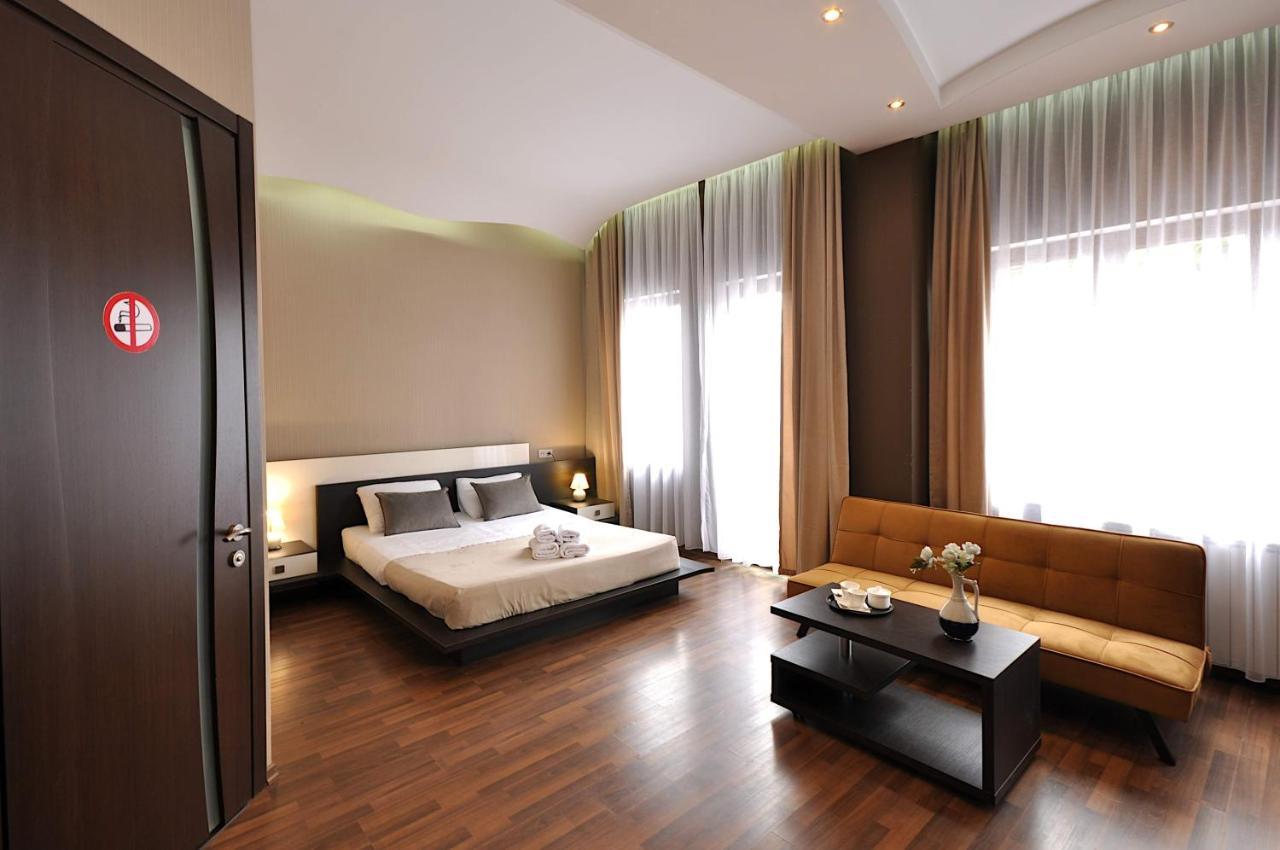Hotel Majestic Tbilisi Buitenkant foto