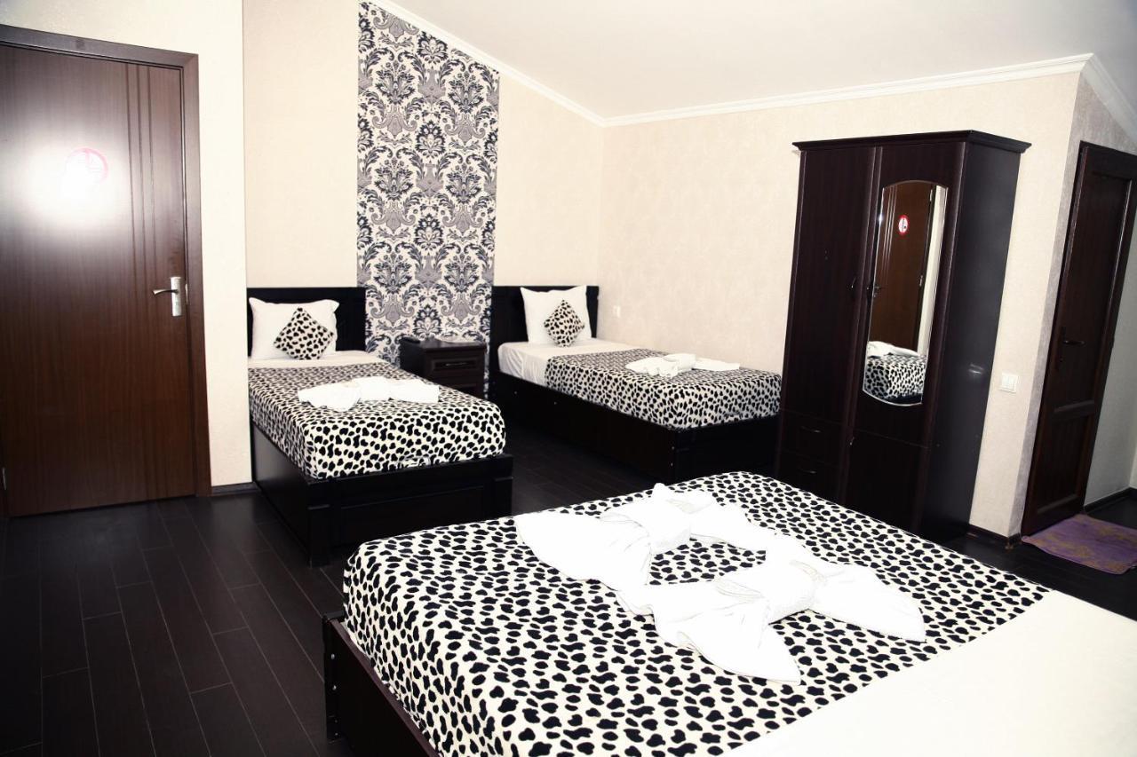 Hotel Majestic Tbilisi Buitenkant foto